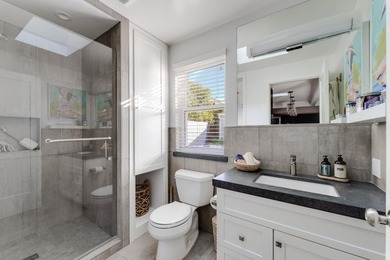 Nestled in an ideal location, 129 Santa Cruz Ave offers stunning - photo 34