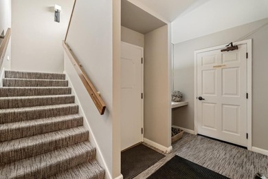 Carmel Pied-A-Terre with Sweeping Ocean Views! Indulge in - photo 5