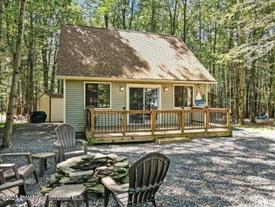 Lake Wallenpaupack Home For Sale in Lake Ariel Pennsylvania