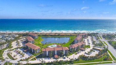 (private lake, pond, coastal) Condo For Sale in Jupiter Florida