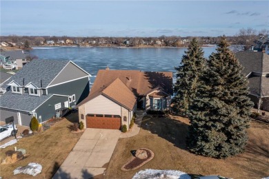 Lake Home Sale Pending in Apple Valley, Minnesota