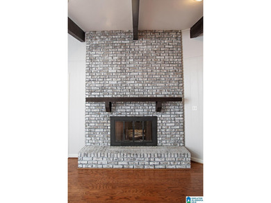 Completely renovated and move-in ready, this light-filled home - photo 5
