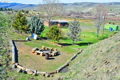 First time on market in 50 years! These ranch headquarters - photo 12