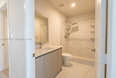 Beautiful 3-bedroom, 2.5-bath residence located in the desirable - photo 15