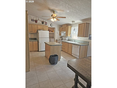 First time on market in 50 years! These ranch headquarters - photo 16