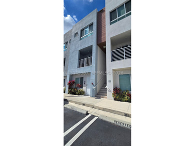Beautiful 3-bedroom, 2.5-bath residence located in the desirable - photo 22