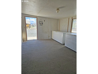 First time on market in 50 years! These ranch headquarters - photo 26