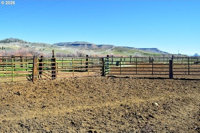 First time on market in 50 years! These ranch headquarters - photo 37
