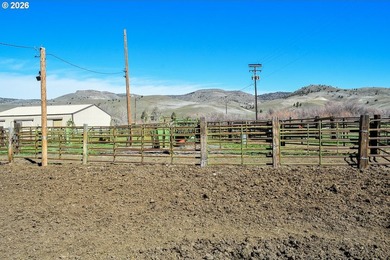First time on market in 50 years! These ranch headquarters - photo 38