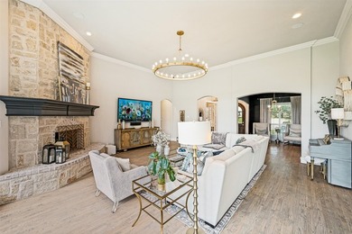 Experience refined luxury living in this exquisite 4-bedroom, 3 - photo 9