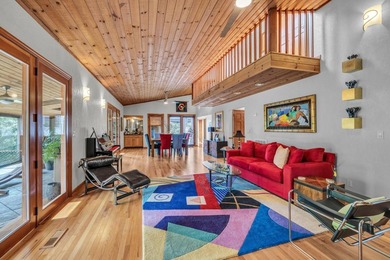 This spectacular home on 3411 Kings Cove Lane is a true hidden - photo 13
