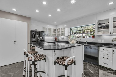 This spectacular home on 3411 Kings Cove Lane is a true hidden - photo 18