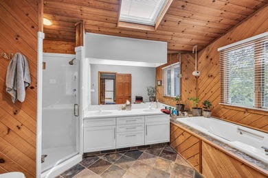 This spectacular home on 3411 Kings Cove Lane is a true hidden - photo 25