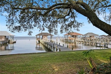 Private bayfront estate on Scenic Highway 98 offering - photo 26