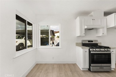 Excellent opportunity to acquire a well-maintained, fully leased - photo 27