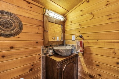 This spectacular home on 3411 Kings Cove Lane is a true hidden - photo 39