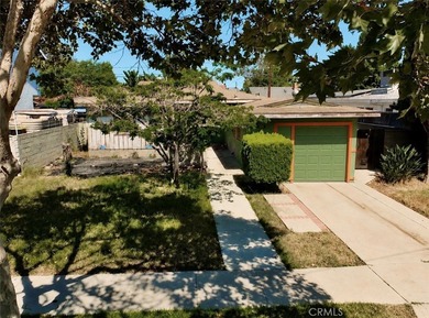 Located in the heart of the highly desirable Plaza neighborhood - photo 1