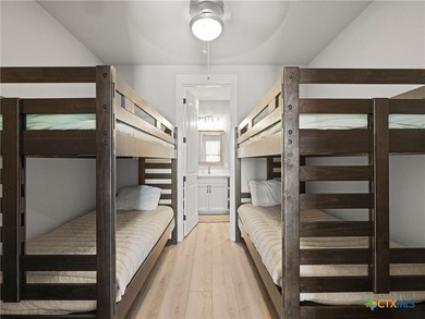 Welcome to 200 Archview-an exceptional opportunity to own near - photo 14