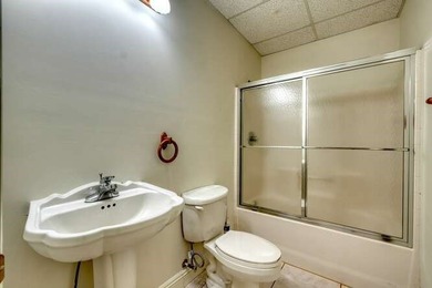 Welcome to lakeside living in the highly sought-after Notla - photo 45