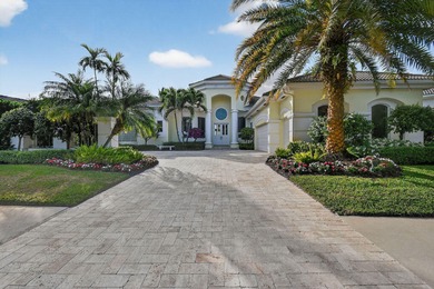 (private lake, pond, coastal) Home For Sale in Palm Beach Gardens Florida