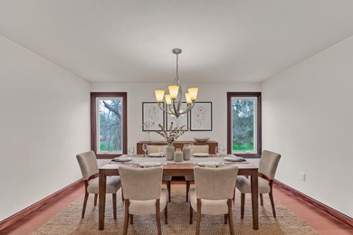 Stunning Lake Drive beauty on almost a double lot! Renovated - photo 11