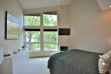 Rare Okauchee Lake home with 73' frontage on over 3/4 acre! Flat - photo 11