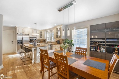 NESTLED WITHIN A PICTURESQUE, TREE LINED SETTING NEAR CLEAR LAKE - photo 12