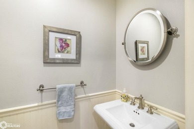 NESTLED WITHIN A PICTURESQUE, TREE LINED SETTING NEAR CLEAR LAKE - photo 14