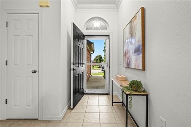 Welcome home to this beautifully maintained, 3-bedroom, 2-bath - photo 5