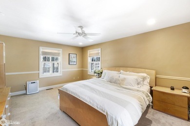 NESTLED WITHIN A PICTURESQUE, TREE LINED SETTING NEAR CLEAR LAKE - photo 15