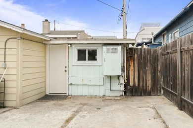 Live the quintessential beach lifestyle in the heart of Mission - photo 19