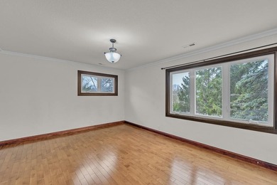 Stunning Lake Drive beauty on almost a double lot! Renovated - photo 25