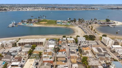 Live the quintessential beach lifestyle in the heart of Mission - photo 29