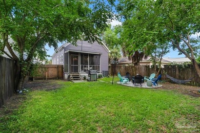 Beautifully restored historic Craftsman cottage where timeless - photo 34