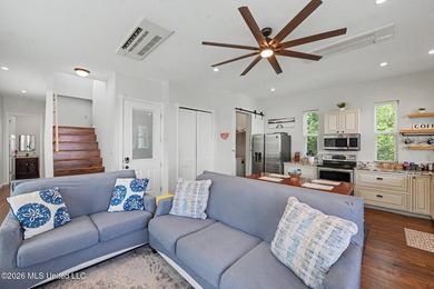 Stunning direct Gulf-front custom home built in 2020 offering - photo 7