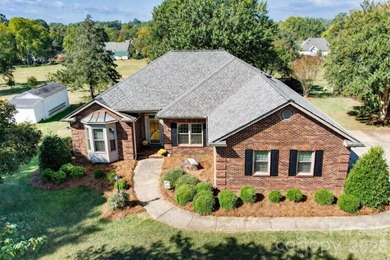 Lake Norman Home For Sale in Mooresville North Carolina