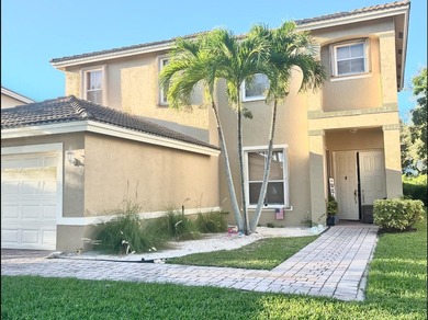 Discover your piece of paradise at 5012 Victoria Circle, located - photo 2