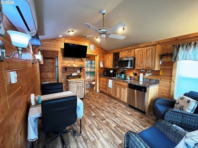 Additional listing photo 4