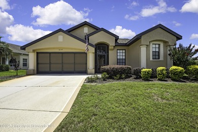 North Glen Lake Home For Sale in Weeki Wachee Florida