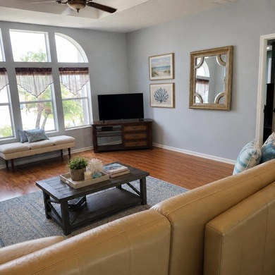 Welcome to your new home in The Links at Savanna Club, an active - photo 4