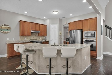 This stunning six-bedroom, five-bath home welcomes you with warm - photo 13