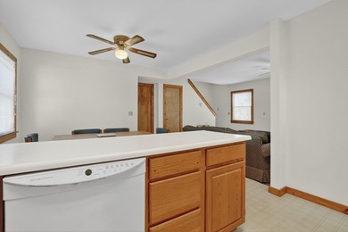 BRING ALL OFFERS! Tucked away in a peaceful, nature-filled - photo 14