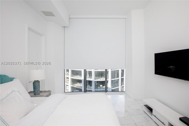 Top floor *D* line transformed by owner to a 4 bed / 3 bath - photo 17