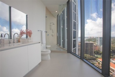 Top floor *D* line transformed by owner to a 4 bed / 3 bath - photo 20