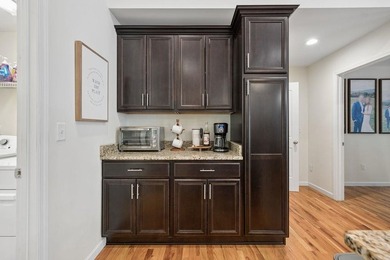 Welcome Home to the sought after D1 neighborhood of Old Mill - photo 20