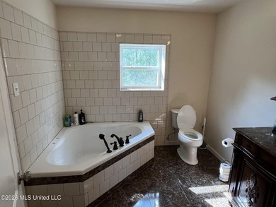Two level home facing water front canal, fish from your backyard - photo 7