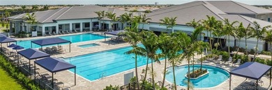 (private lake, pond, coastal) Home For Sale in Port Saint Lucie Florida