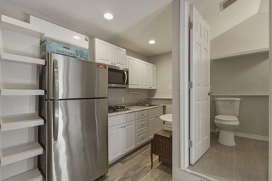 Welcome to 16640 Los Banos St in Ashland between San Leandro and - photo 33