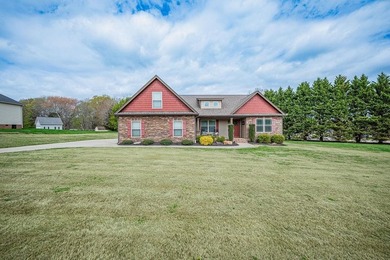 Welcome Home to the sought after D1 neighborhood of Old Mill - photo 42