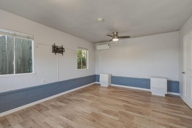 This spacious and move-in ready 7500-sf Ashland estate with 2 - photo 50